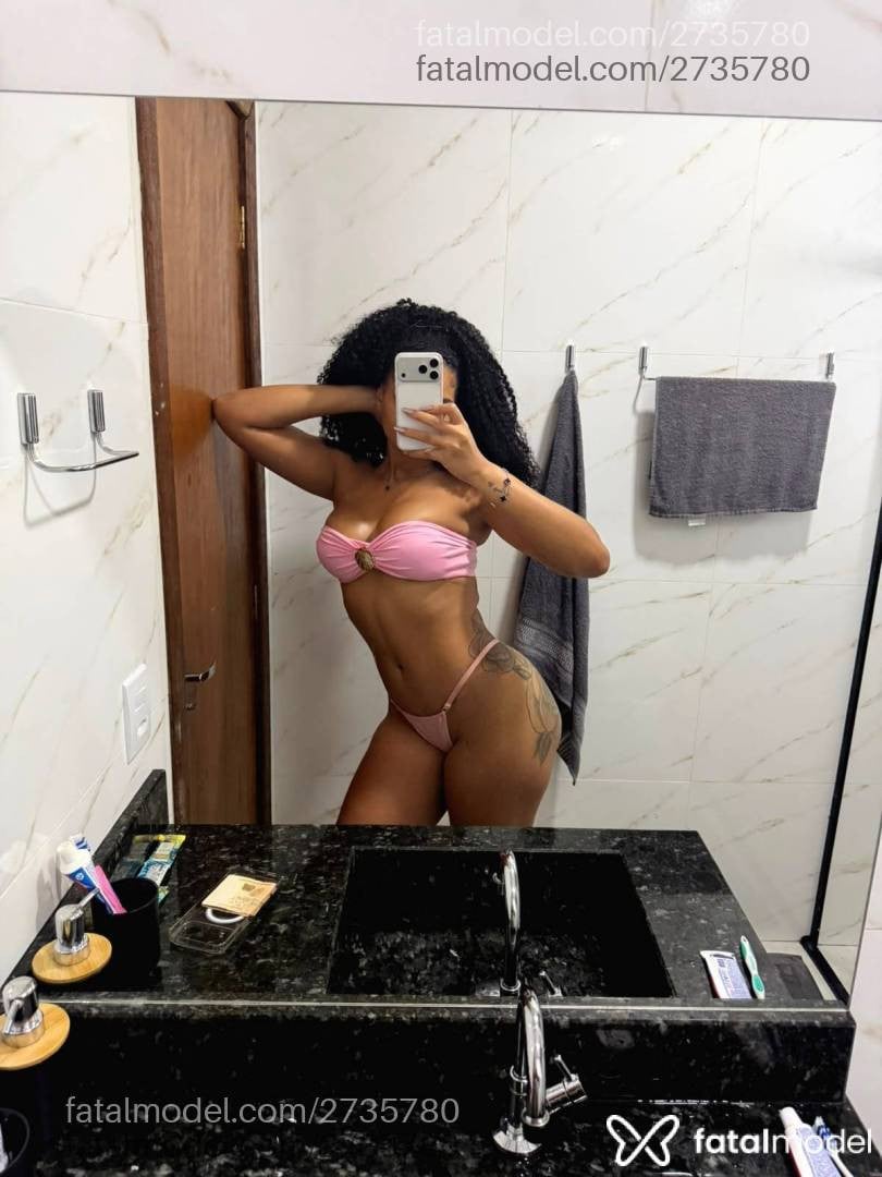 Acompanhante mulher morena (o) de olhos castanhos - Sabrina Aguiar