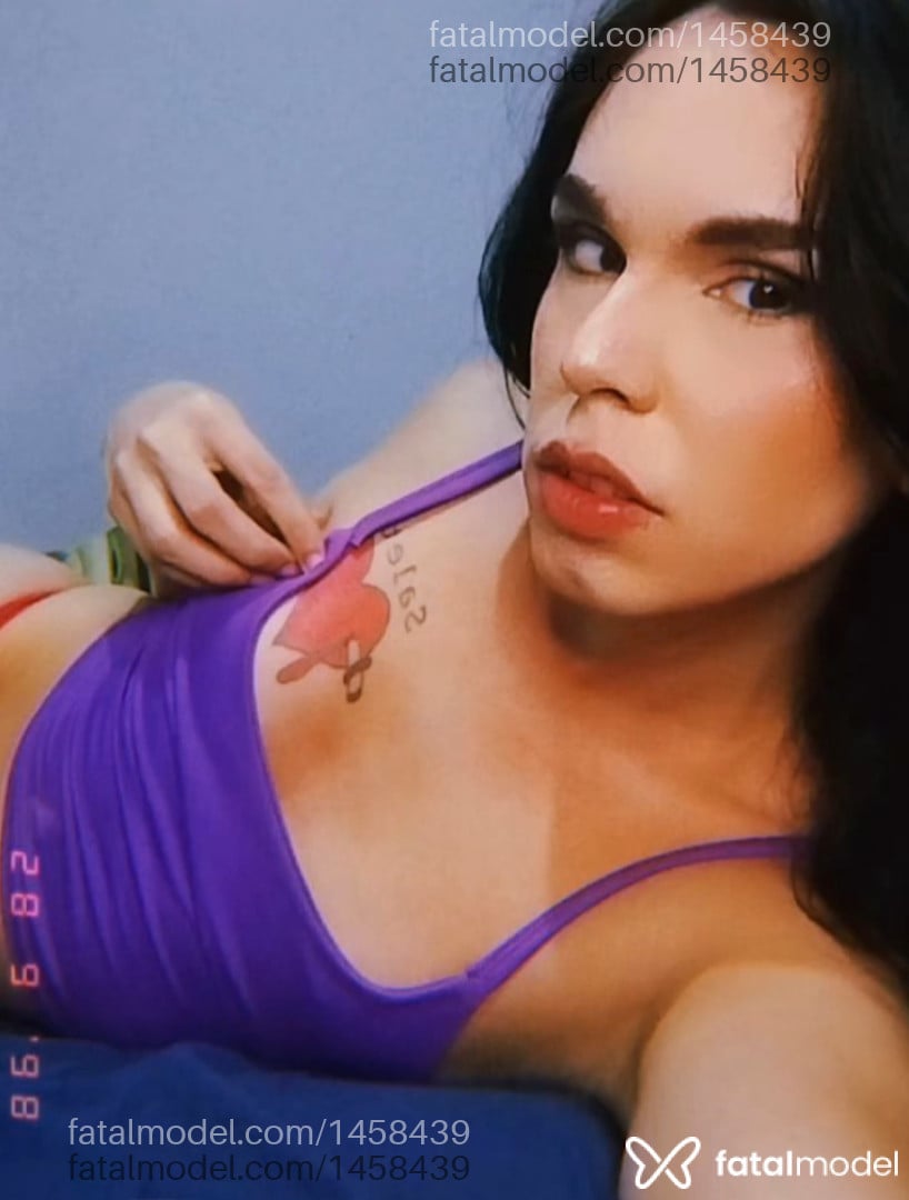 Acompanhante mulher trans com cabelo castanho de olhos castanhos em Porto Alegre - Gabyninfeta