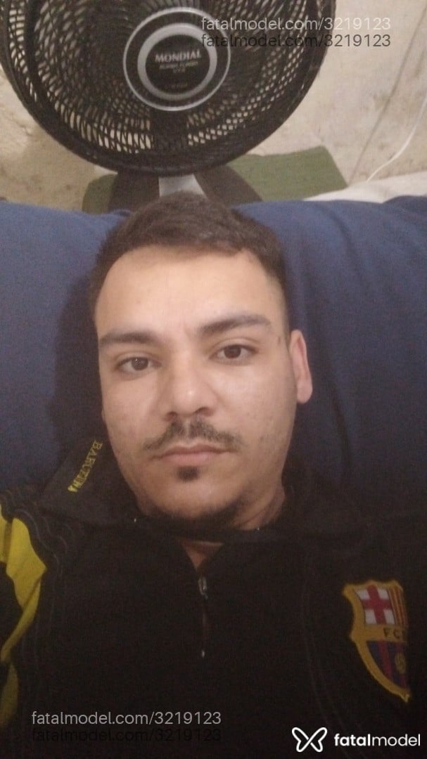 Acompanhante homem com cabelo castanho de olhos castanhos em Santos - Luiz Henrique