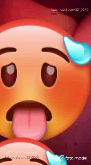 Acompanhante mulher morena (o) de olhos pretos em Virtual Acompanhante mulher morena (o) de olhos pretos em Virtual - Ivizopx