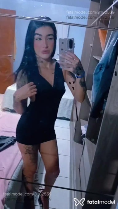 Acompanhante mulher morena (o) de olhos castanhos em Itapema - Melissa
