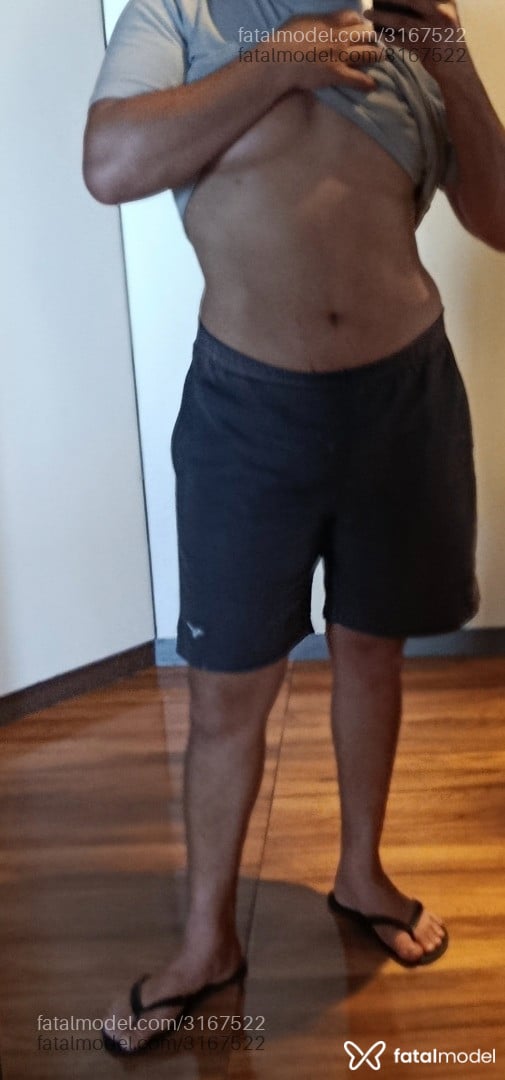 Acompanhante homem morena (o) de olhos castanhos em Congonhas Acompanhante homem morena (o) de olhos castanhos em Congonhas - Jôjô