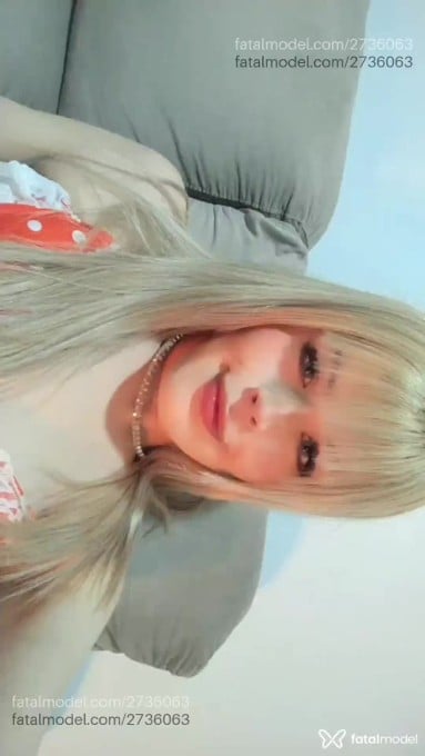 Acompanhante mulher trans loira (o) de olhos castanhos em Curitiba Acompanhante mulher trans loira (o) de olhos castanhos em Curitiba - Larissa Lins