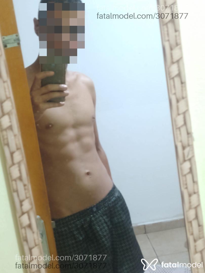 Acompanhante homem morena (o) de olhos castanhos - Luis Carlos Acompanhante homem morena (o) de olhos castanhos - Luis Carlos