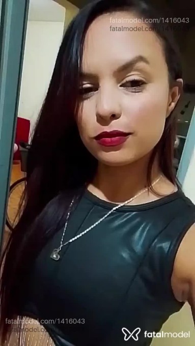 Acompanhante mulher com cabelo castanho de olhos mel em Goiânia - Tequileira