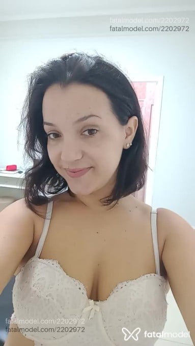 Acompanhante mulher com cabelo castanho de olhos castanhos em Ribeirão Preto Acompanhante mulher com cabelo castanho de olhos castanhos em Ribeirão Preto - Ritualdotoque