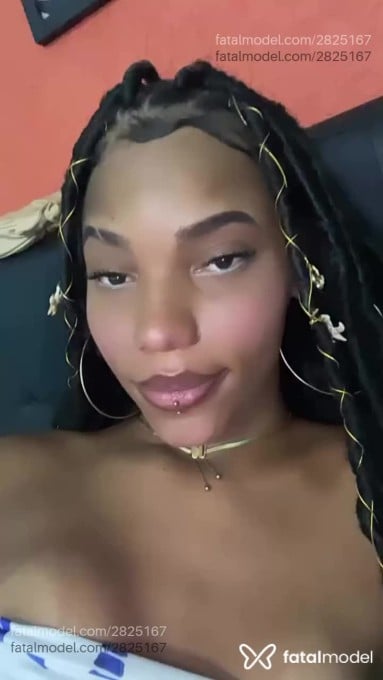 Acompanhante mulher trans morena (o) de olhos pretos em Salvador - Maria Alice