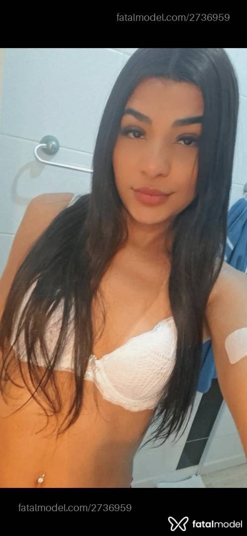 Acompanhante mulher trans morena (o) de olhos castanhos - Ninfetaa