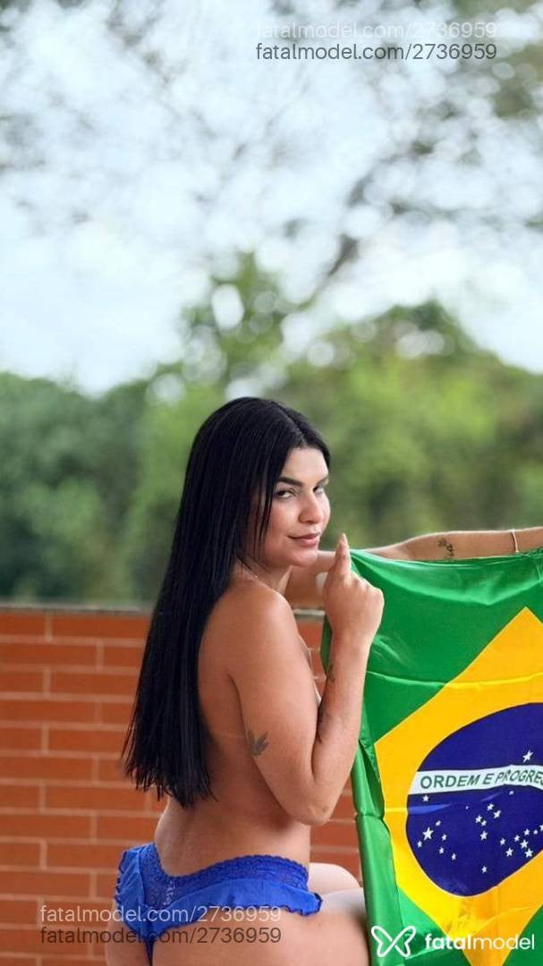 Acompanhante mulher trans morena (o) de olhos castanhos em Ponta Grossa - Ninfetaa