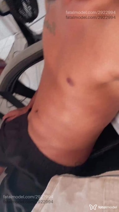 Acompanhante homem morena (o) de olhos castanhos em Itaquaquecetuba - Matheus Zonetti