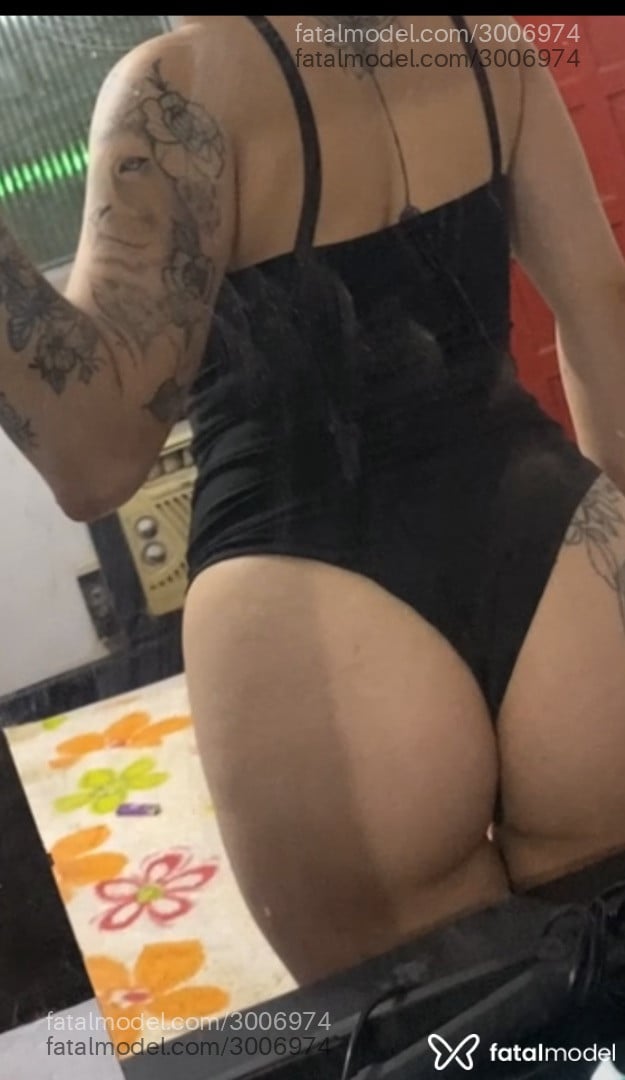 Acompanhante mulher loira (o) de olhos pretos em Jaguarão Acompanhante mulher loira (o) de olhos pretos em Jaguarão - Angel