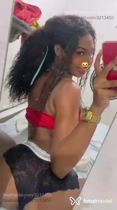 Acompanhante mulher trans morena (o) de olhos castanhos em Salvador - Nathaly