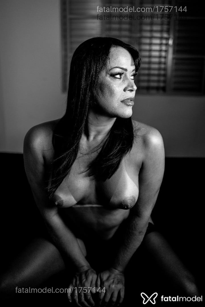 Acompanhante mulher trans morena (o) de olhos castanhos em Botucatu Acompanhante mulher trans morena (o) de olhos castanhos em Botucatu - Ju vilani