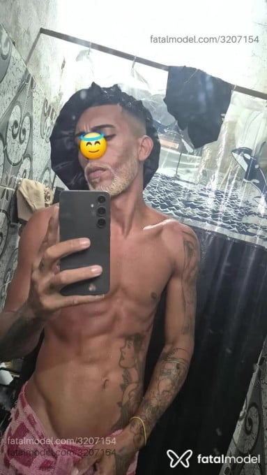 Acompanhante homem morena (o) de olhos mel em Rio de Janeiro Acompanhante homem morena (o) de olhos mel em Rio de Janeiro - Pkputao