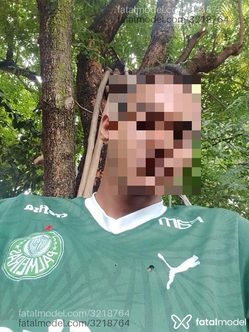 Acompanhante homem com cabelo grisalho de olhos castanhos em Juazeiro do Norte - Cicero