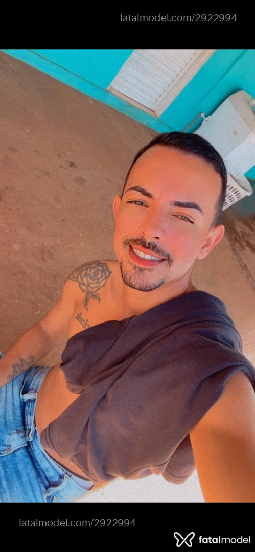 Acompanhante homem morena (o) de olhos castanhos em Itaquaquecetuba - Matheus Zonetti