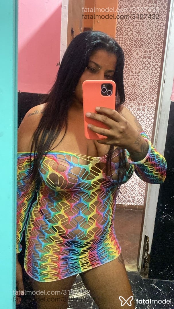 Acompanhante mulher morena (o) de olhos pretos em Ouro Branco - Nicolly Spagnollo