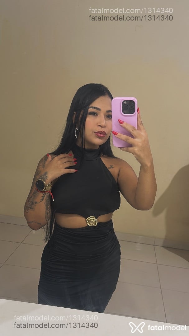 Acompanhante mulher morena (o) de olhos pretos em Jussara - Mikaella