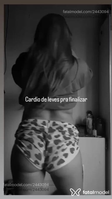 Acompanhante mulher ruiva (o) de olhos azuis em Itajaí - Anaju