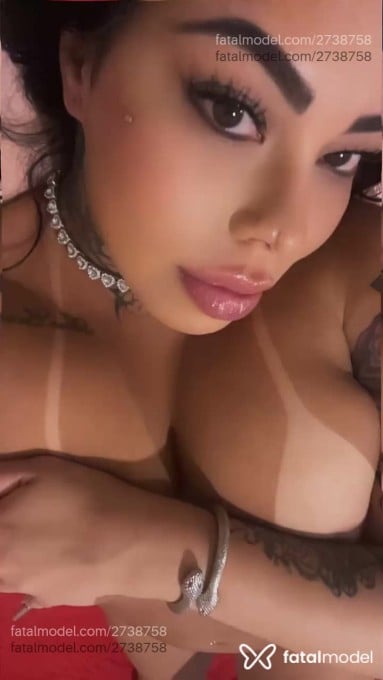 Acompanhante mulher morena (o) de olhos pretos em Rio Claro Acompanhante mulher morena (o) de olhos pretos em Rio Claro - Nágella Lotós