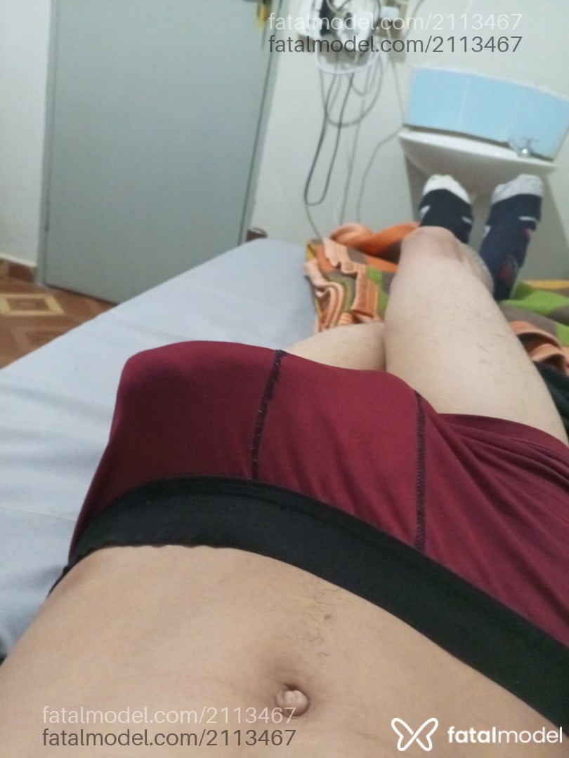 Acompanhante homem loira (o) de olhos pretos em Patos de Minas - Vitor Melo