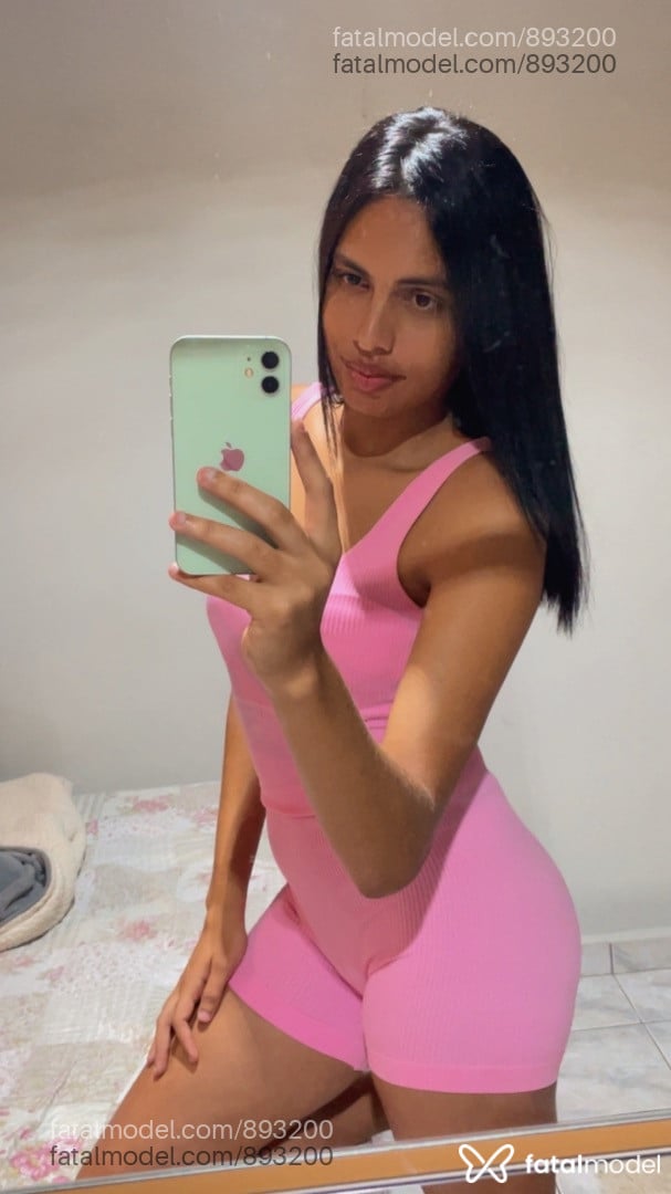 Acompanhante mulher trans morena (o) de olhos pretos em Rio Claro - Maria Julia