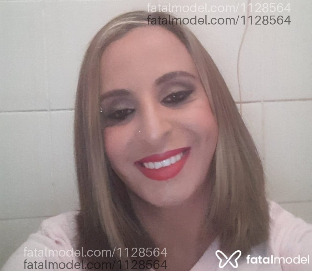 Acompanhante mulher loira (o) de olhos castanhos em Fronteira Acompanhante mulher loira (o) de olhos castanhos em Fronteira - Karol