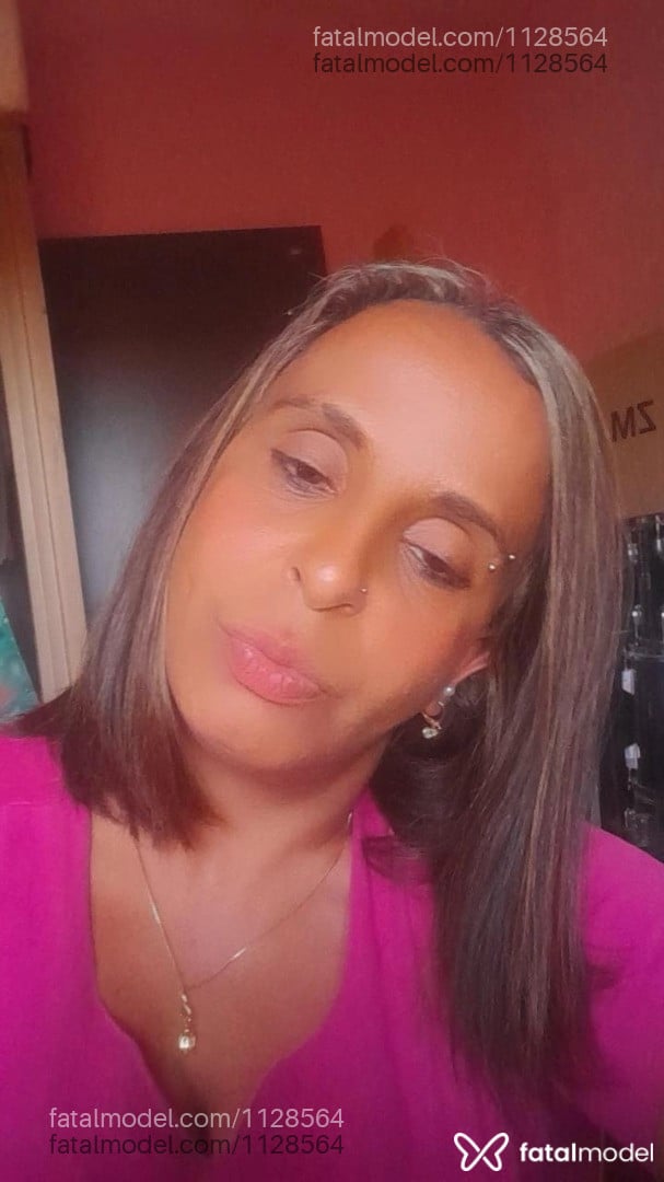 Acompanhante mulher loira (o) de olhos castanhos em Fronteira Acompanhante mulher loira (o) de olhos castanhos em Fronteira - Karol