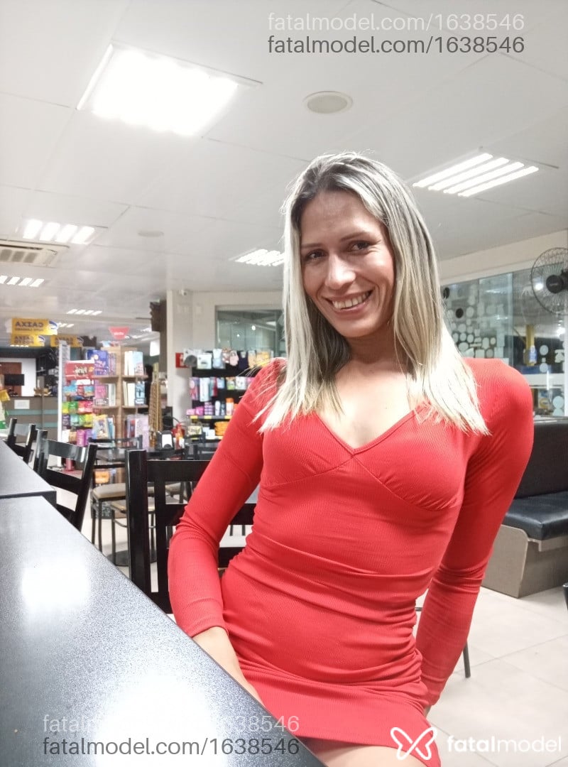 Acompanhante mulher trans loira (o) de olhos castanhos em Ampére - Karlla Padilha