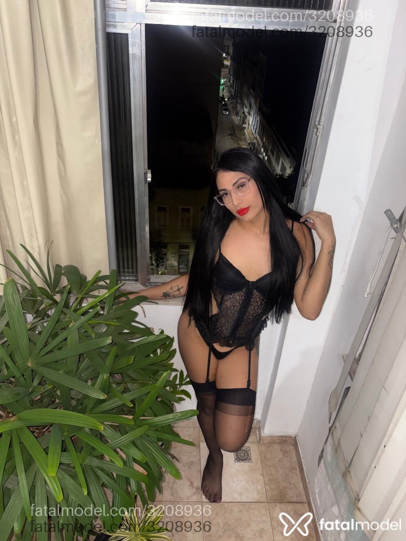 Acompanhante mulher trans morena (o) de olhos pretos em Rio de Janeiro - Bruna