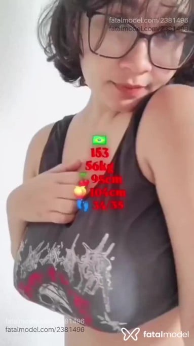 Acompanhante mulher com cabelo castanho de olhos castanhos em São Paulo - Morgan