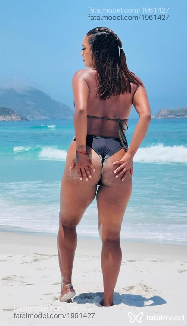 Acompanhante mulher com cabelo castanho de olhos castanhos em Avaré - Marcella