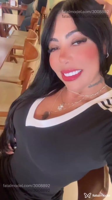 Acompanhante mulher com cabelo castanho de olhos mel em Petrolina - Alice