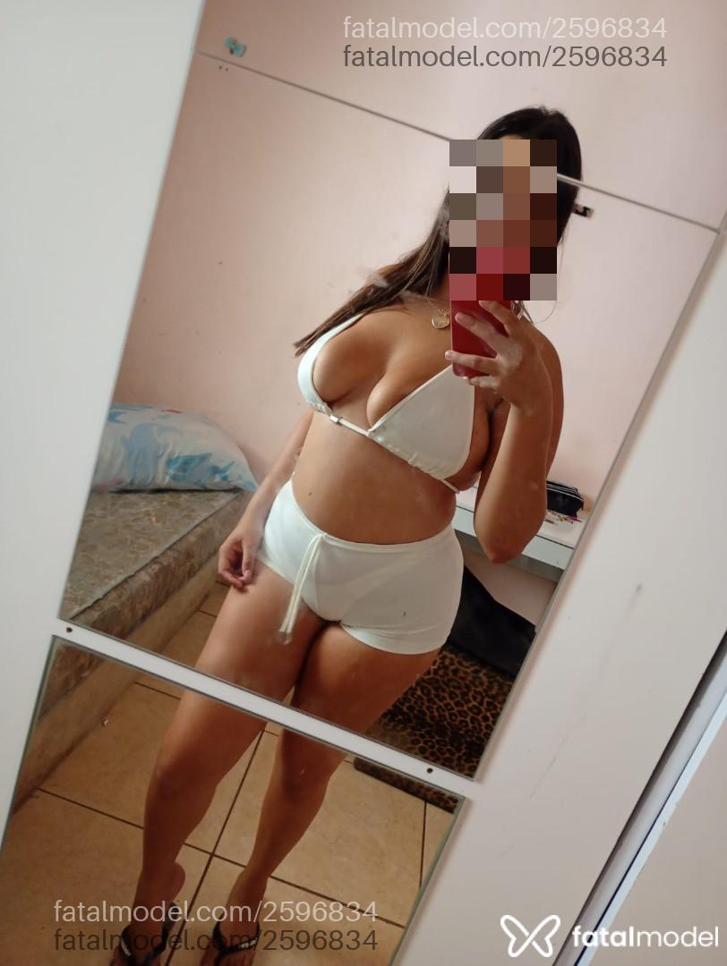 Acompanhante mulher morena (o) de olhos castanhos em São José do Rio Preto - Letícia