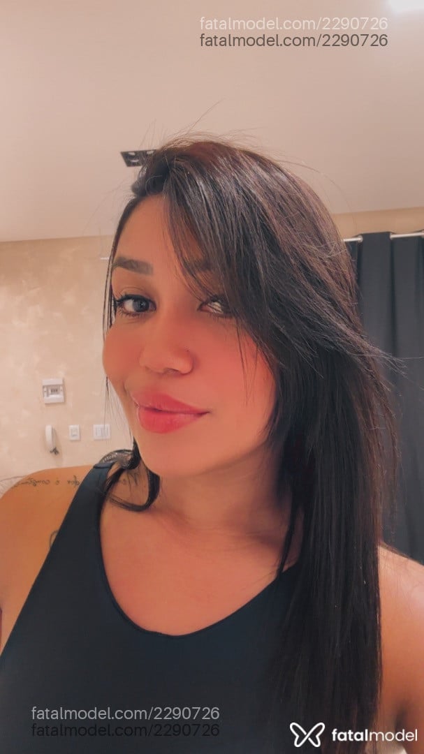 Acompanhante mulher morena (o) de olhos pretos em Goiânia - Janaína Silva