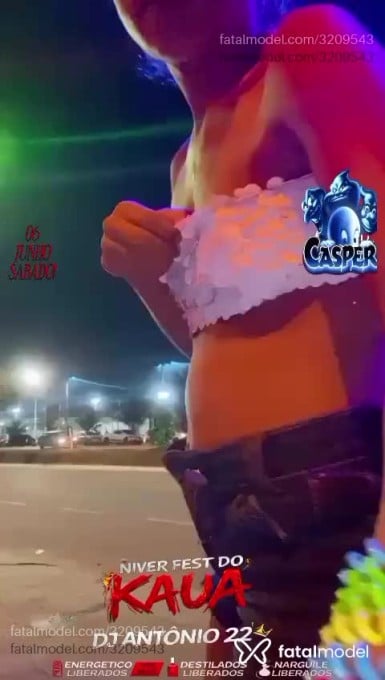 Acompanhante mulher ruiva (o) de olhos castanhos em Rondonópolis - Ruivinhagata