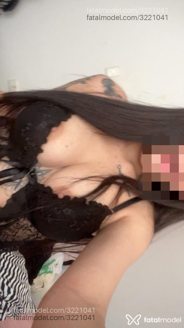 Acompanhante mulher morena (o) de olhos pretos em Curitiba - Larissa Vasco