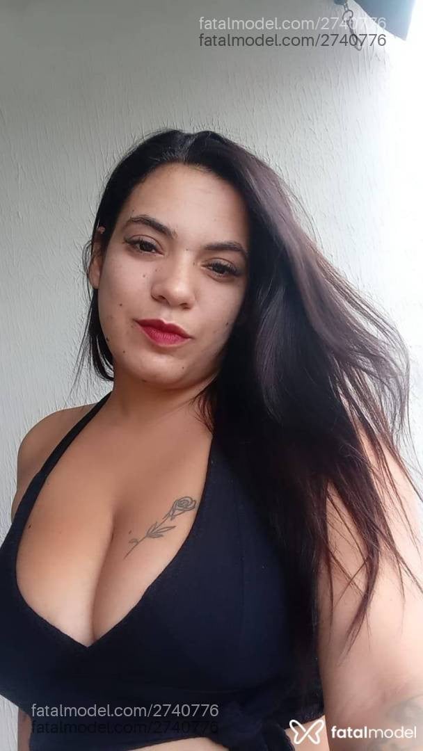 Acompanhante mulher morena (o) de olhos castanhos em São José do Rio Preto - Tah