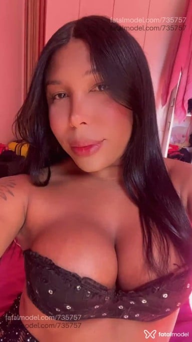 Acompanhante travesti morena (o) de olhos pretos em Porto Alegre - LETÍCIA