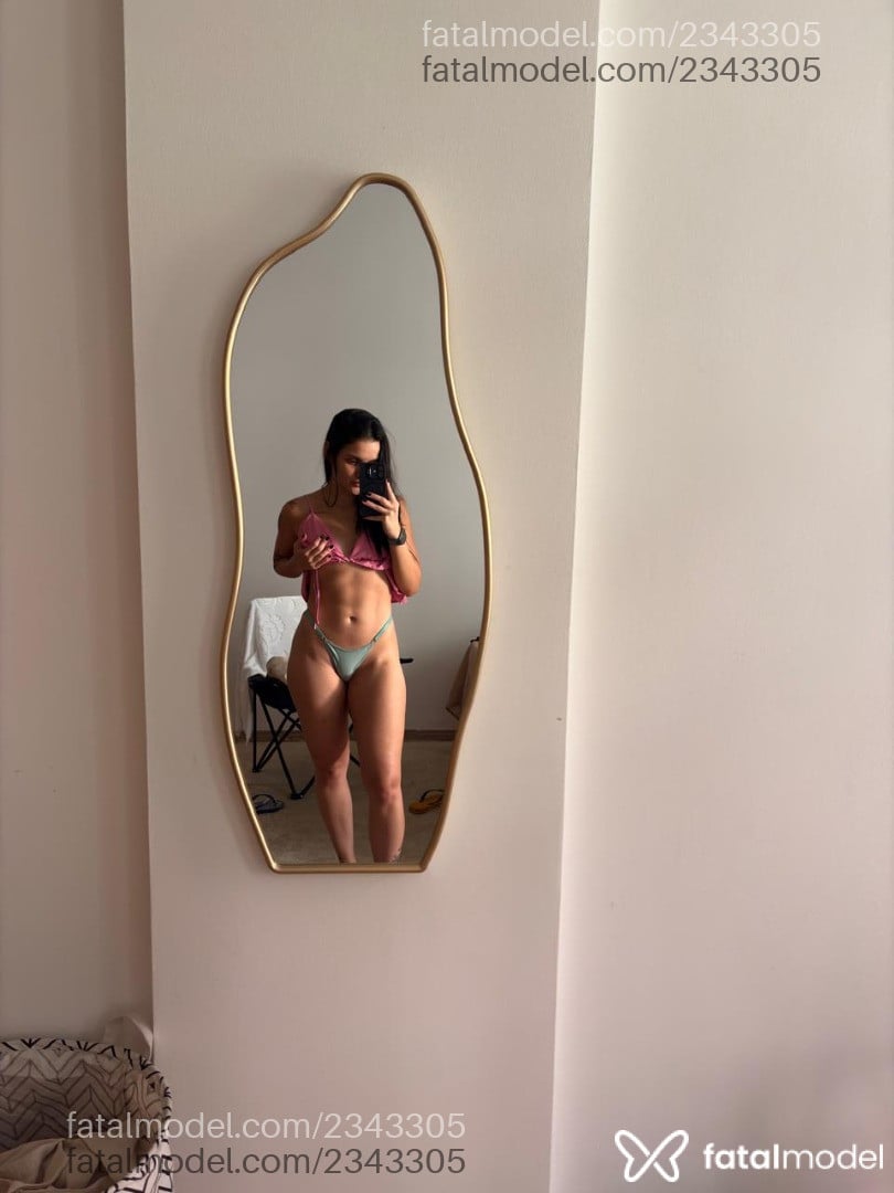 Acompanhante mulher morena (o) de olhos castanhos em Belo Horizonte - Eliza