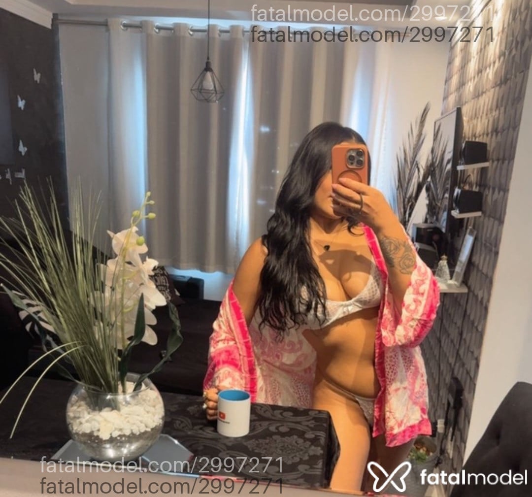 Acompanhante mulher morena (o) de olhos mel em Goiânia - Aimée Giovanna
