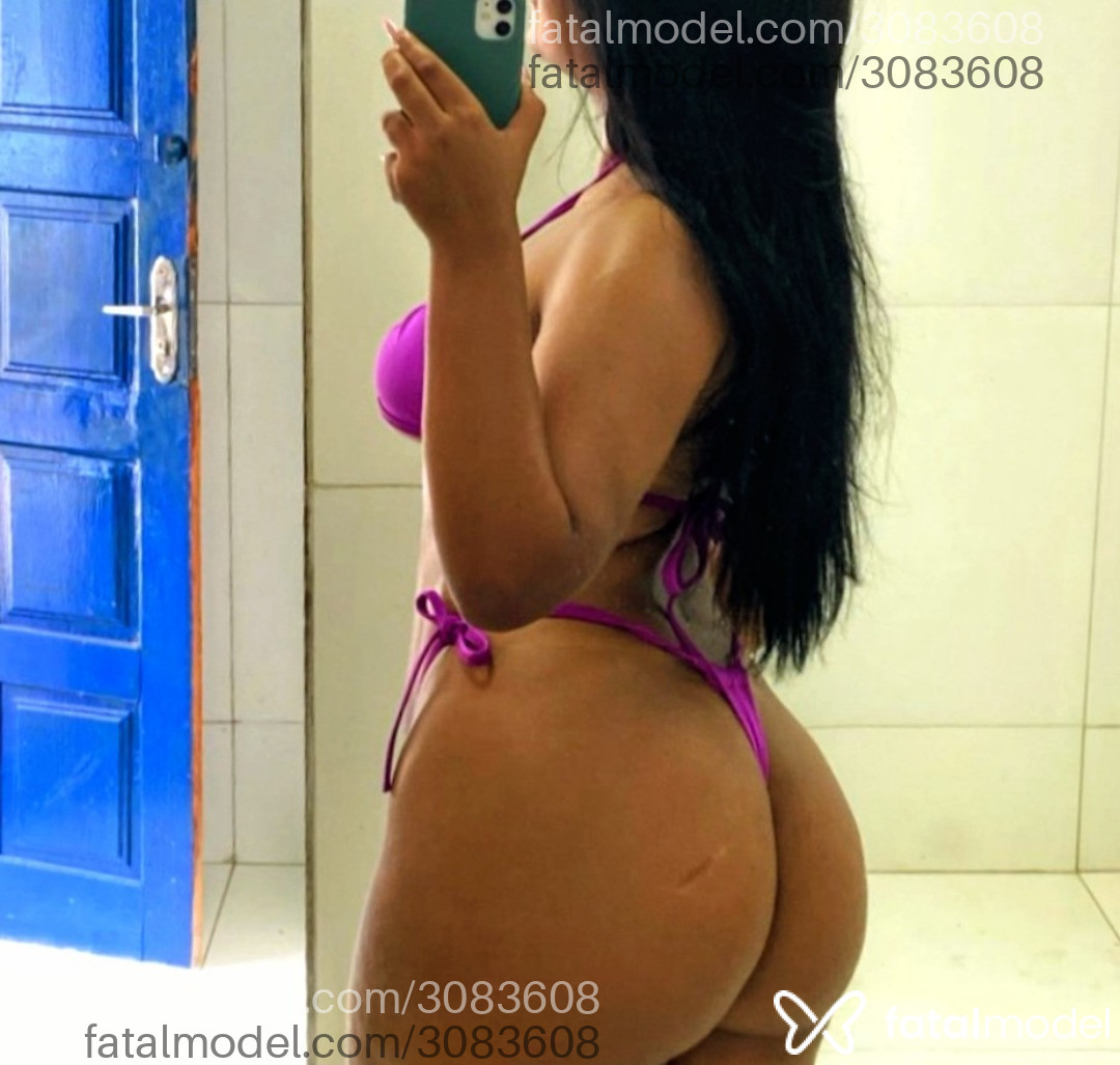 Acompanhante mulher morena (o) de olhos pretos - Kamilly Acompanhante mulher morena (o) de olhos pretos - Kamilly