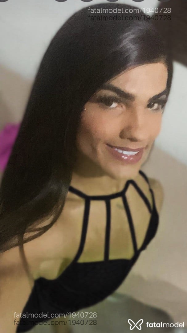 Acompanhante mulher trans morena (o) de olhos castanhos em Natal - Maryna Meirelles