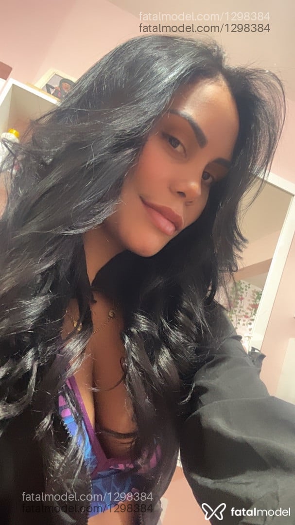 Acompanhante mulher morena (o) de olhos castanhos em Aracati - Thaís