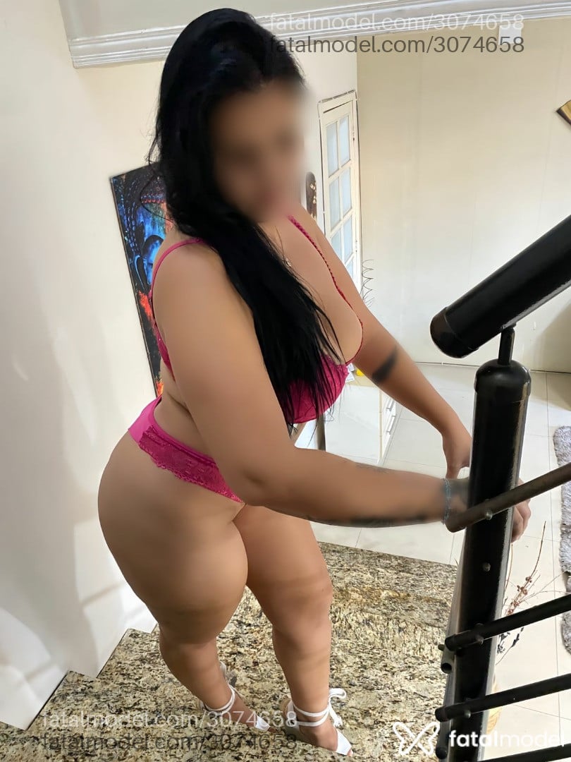 Acompanhante mulher morena (o) de olhos castanhos em Canoas - Monique Souza
