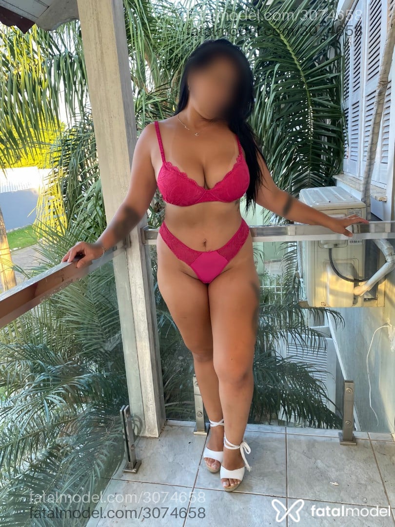 Acompanhante mulher morena (o) de olhos castanhos em Canoas - Monique Souza