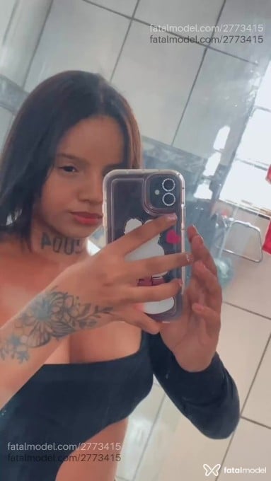 Acompanhante mulher morena (o) de olhos castanhos em Bauru Acompanhante mulher morena (o) de olhos castanhos em Bauru - Cris Silva