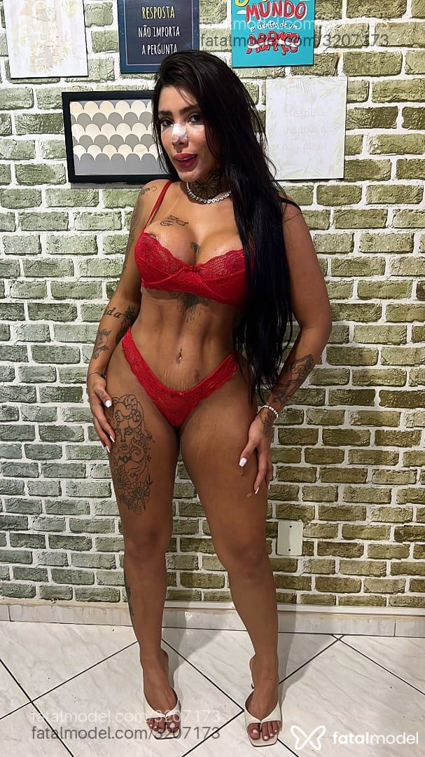 Acompanhante mulher morena (o) de olhos castanhos em Rio de Janeiro - Sarahluxy