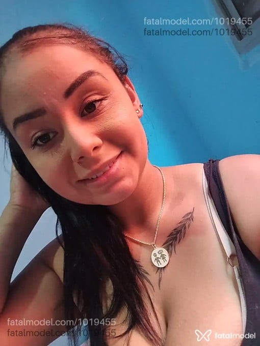 Acompanhante mulher morena (o) de olhos mel em Virtual - Biaah