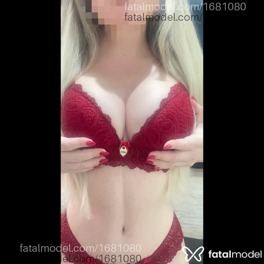 Acompanhante mulher loira (o) de olhos castanhos em Londrina - Mel Lins